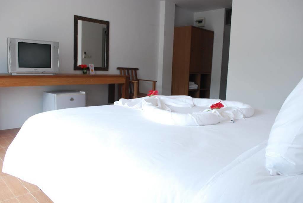Romruen Samed Resort サメット島 エクステリア 写真